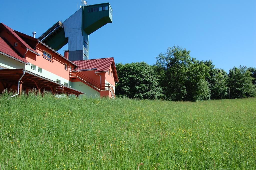 Penzion U Mustku Jiriho Rasky Trojanovice Exterior photo