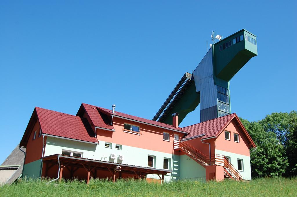 Penzion U Mustku Jiriho Rasky Trojanovice Exterior photo